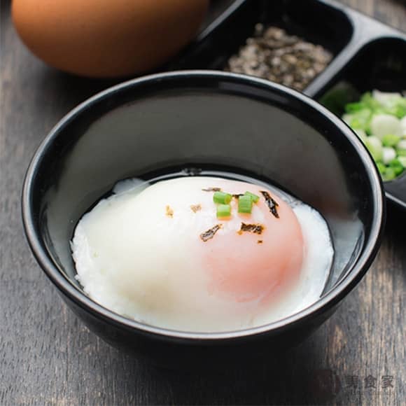 帶殼溫泉蛋(圖)