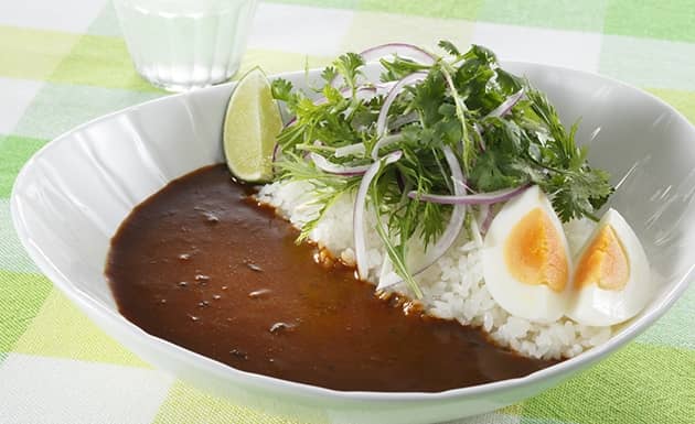 香菜沙拉黑咖哩(圖)