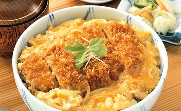 滑蛋豬排丼(圖)