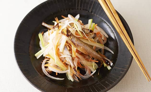 柳葉魚南蠻漬(圖)