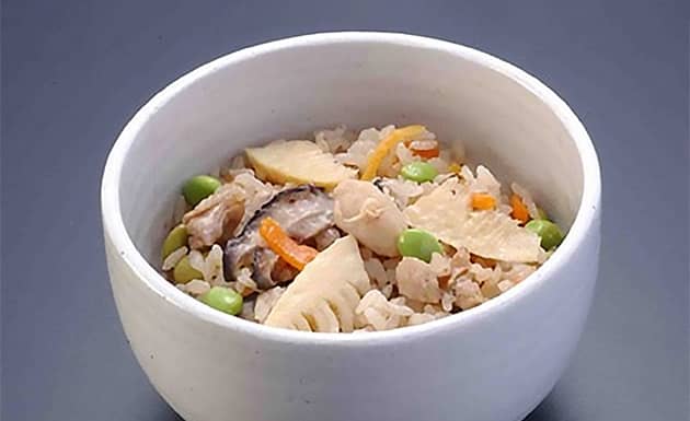鮮蔬雞肉炊飯(圖)