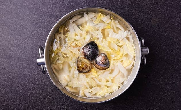 酸菜白肉鍋(圖)