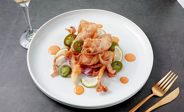 黃金炸小卷佐辣味美乃滋(圖)