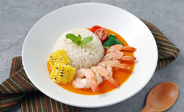 南洋椰香紅咖哩蝦飯(圖)